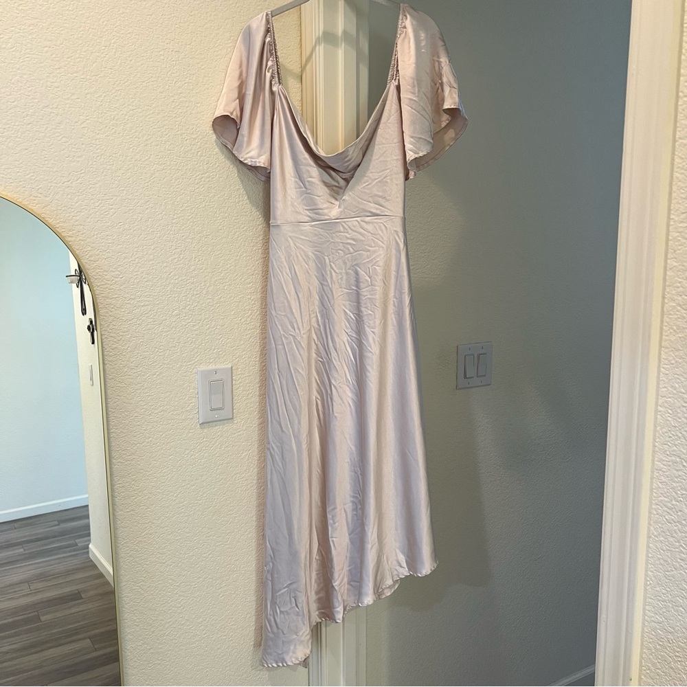 Selfie Leslie Grayson Tied Back Asymmetrical Champagne Midi Dress